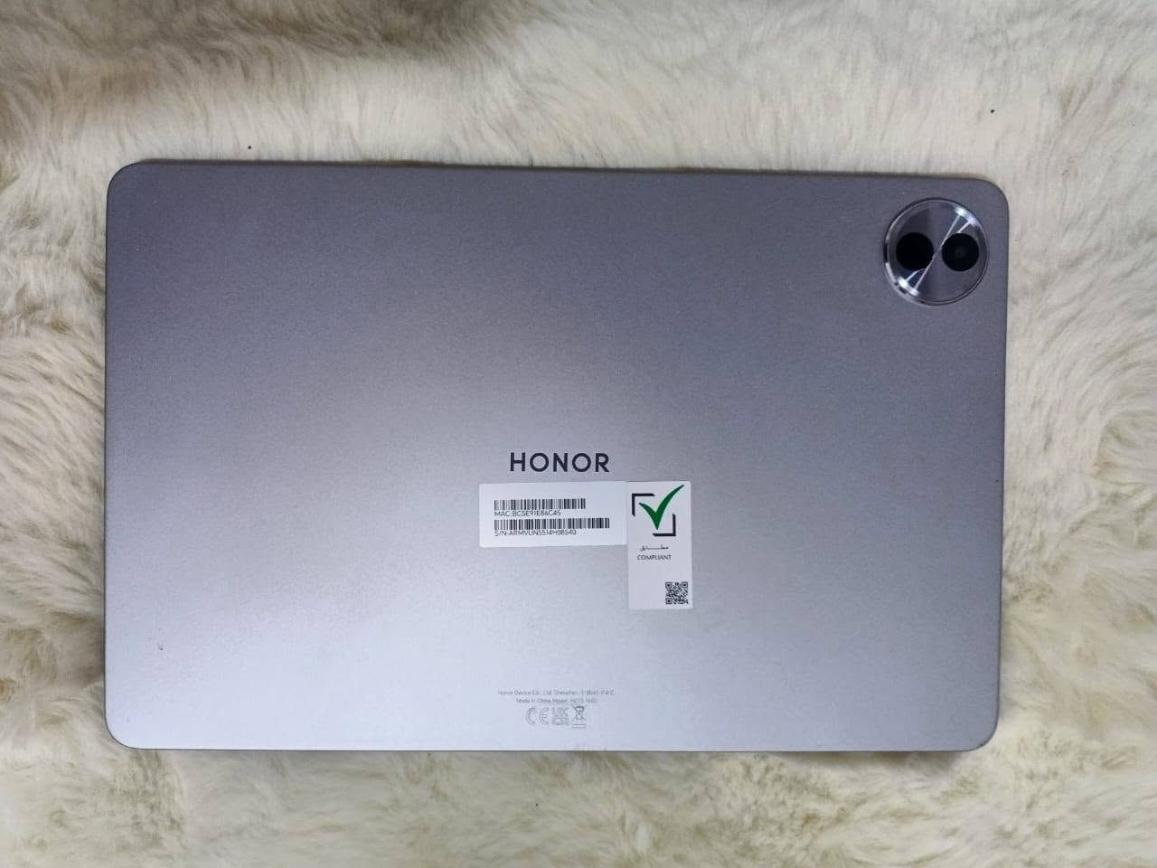 هونور باد 10
ذاكرة 256 
شاسة 12.1 
بطارية 10100
شاحن 35 واط
معالج snapdragon7 gen 3
كامل غراضة وملحقاتة 
بي طخة بسييطة يم دكمة الصوت ماتنشاف اصلا 
السعر 430 وبي مجال بسيط
يرهم مراوس ب ايفون
العنوان : موصل الايسر


**إذا كنت صاحب هذا الإعلان وتريد حذفه لأي سبب، رجاءا أرسل رسالة إلى الدعم الفني**