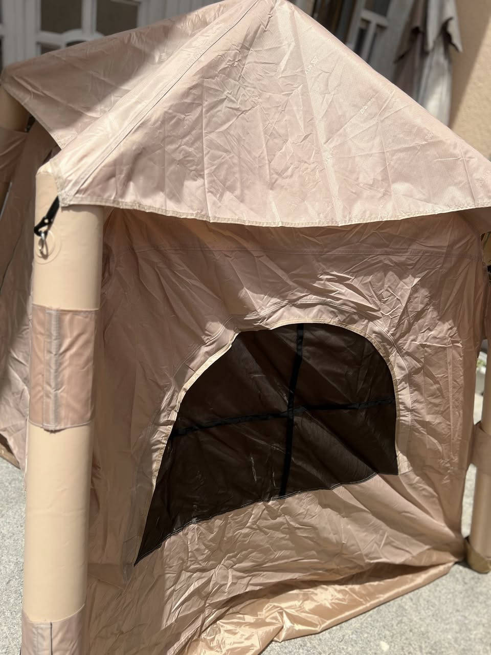 ️ خيمة نفخ جديدة غير مستخدمة
مثالية للتخييم والرحلات 🌿⛺

📏 الأبعاد: 230×230×170 سم
🎨 اللون: بيجي
🚪 تحتوي على بابين لسهولة الدخول والخروج
🪟 مزودة بشباكين للتهوية الممتازة
🦟 شبكة ناموسية على جميع الفتحات والسقف للحماية من الحشرات

📦 كاملة المعدات:
✔️ أوتاد
✔️ أعمدة
✔️ منفاخ نفخ

✨ تصميم عملي وسهل التركيب، مناسب للرحلات البرية والجلسات العائلية �


**إذا كنت صاحب هذا الإعلان وتريد حذفه لأي سبب، رجاءا أرسل رسالة إلى الدعم الفني**