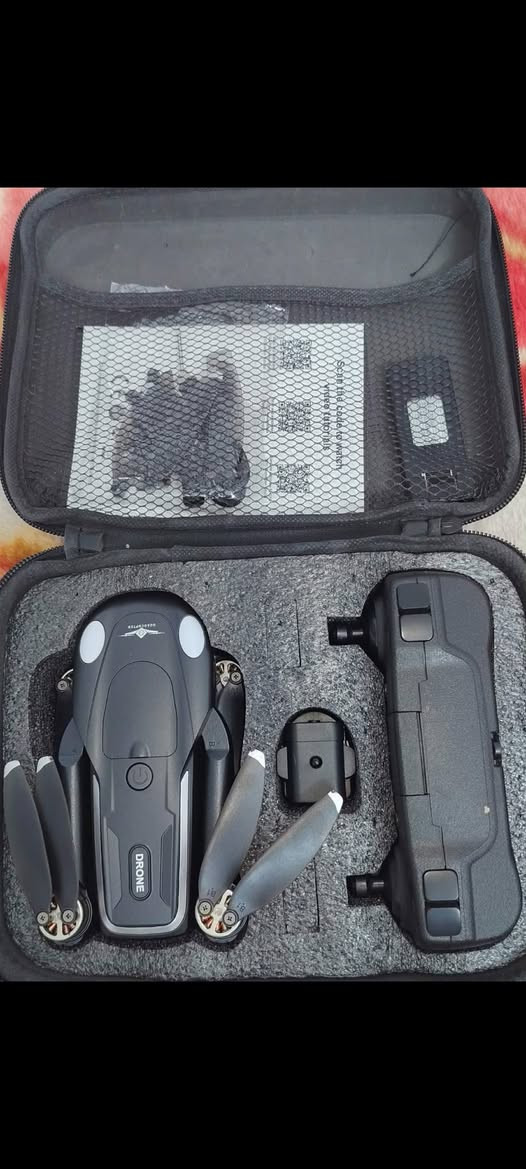 جديد غير مستخدم
فقط طياره ليزر بيه ضرر ذراع مفطور يحتاج تبديل ريش تعبانه شويه 

اما بقيه موصفات عاليه شرط فحص 
سعر اذا ٣ قطع نهايتهم ٦٠ اذا قطعه نهايتها على ٢٥ الف توصل غير متوفر مكان بغداد حي الجامعه


**إذا كنت صاحب هذا الإعلان وتريد حذفه لأي سبب، رجاءا أرسل رسالة إلى الدعم الفني**