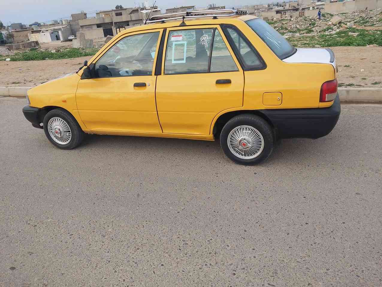 سلام عليكم شباب سايبه البيع 2011 بلا ضرار مصبوغه حزام جمليه.   والشواصي مابيهن شي شرط مكينه وكير شرط هيئة وغرامات صفر باتري جدي طخم تاير جديد طخم جديد وره وكدام     السعر 24 وبيه مجال ***********.   ***********
