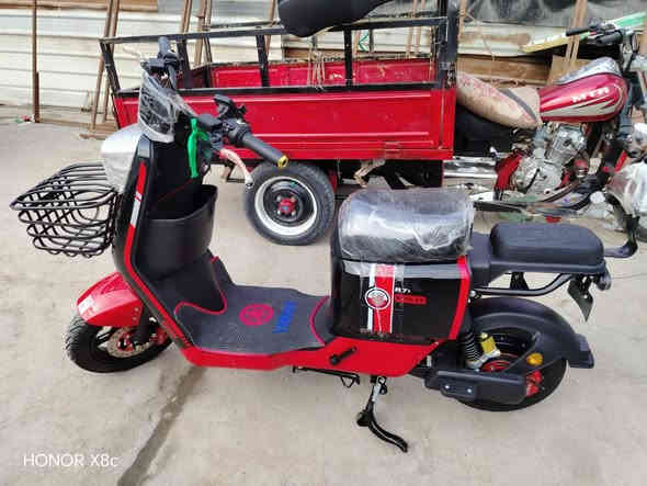 السلام عليكم دراجه للبيع r7اخت الجديده مامتعوبه مكلف بل نشر هاذا رقم راعيها ***********خابر راعيها
