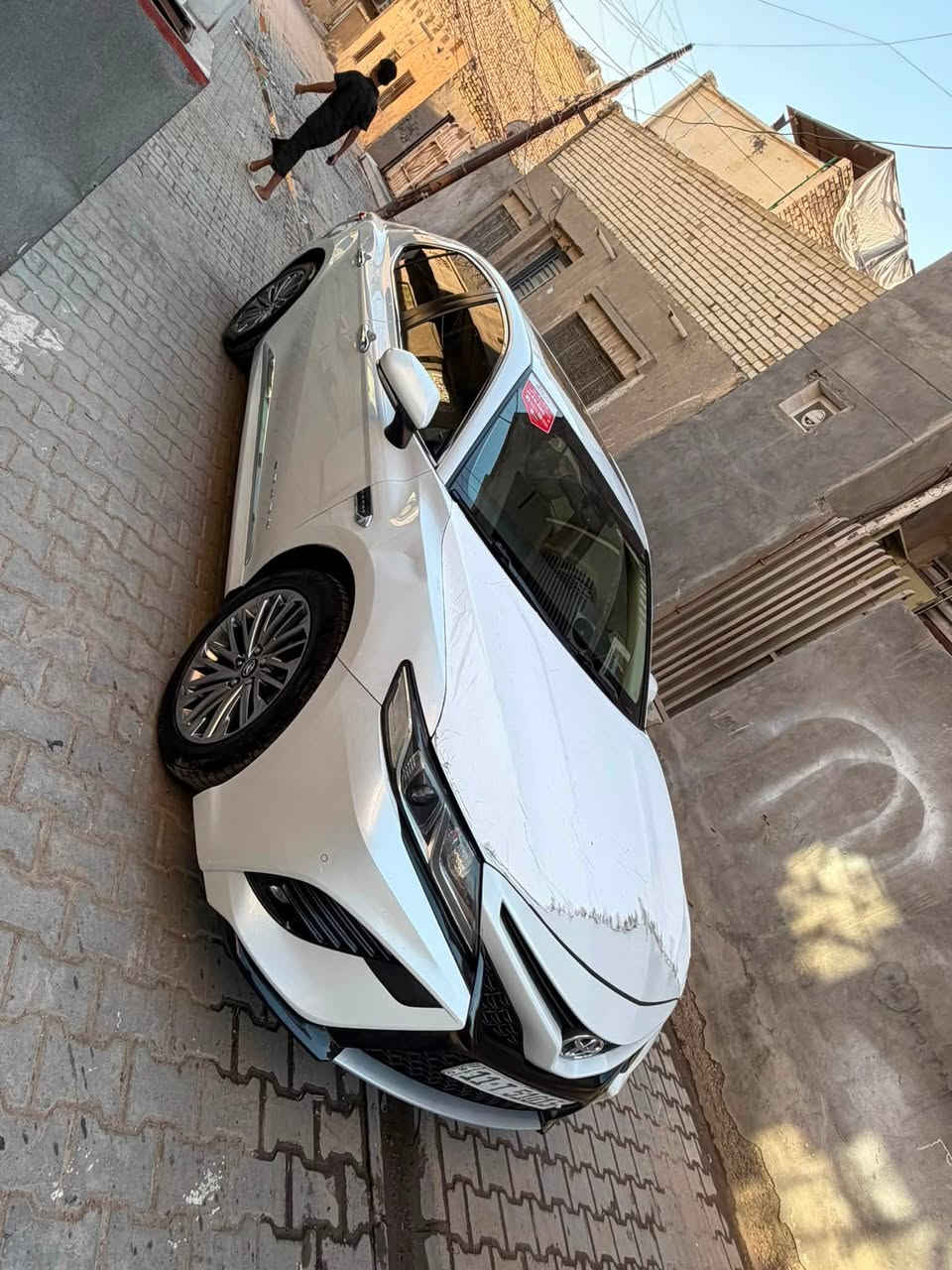 السلام عليكم كامري خليجي ساز 2018 بيه بار باب باقي كفاله فول للاخير ماشيه 64 السعر 190
مكان السياره بغداد محموديه ***********
