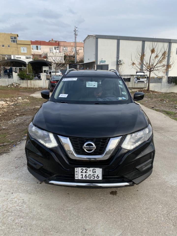 نيسان روج موديل ٢٠١٧ صبغ ربع بولند بدون دوخل موصفات S دبل اكسل  ماشي ١٠٠ آلف ميل   سعر ١٤٥  مكان عقره تلفون *********** واتساب
