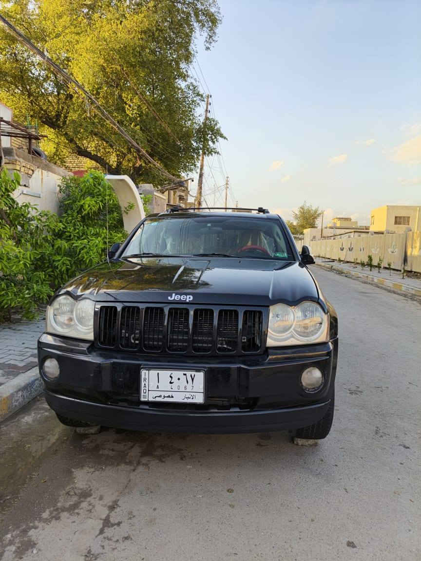 جيب لاريدو 2005  مصبوغ حزام للجماليه
حادثها جاملغ الخلفي ضربه خفيفه
شرط التحويل ثاني يوم سياره جاهزه اي نقص ما بيها 
السعر 75
***********
