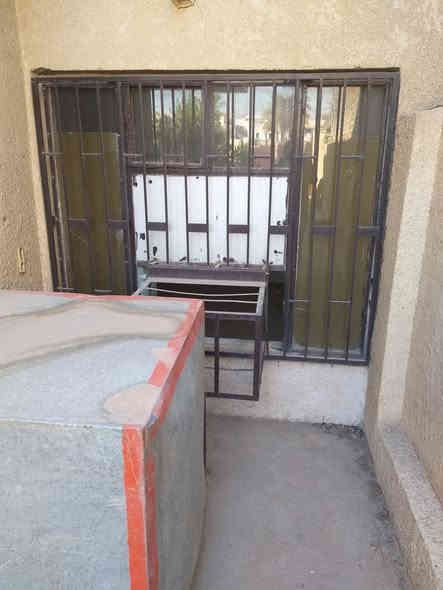 السلام عليكم
ابواب وشبابيك للبيع
*********** 
بغداد
