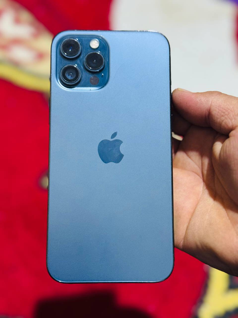 جهاز iPhone 12 Pro Max
بطارية 96 

ذاكرة 256

نظافة فوول 

مراسلة او اتصال  ***********
