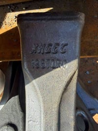 للبيع مواد حتياطيه هيتاشي موجود خدمه توصيل07810830417//07711715936