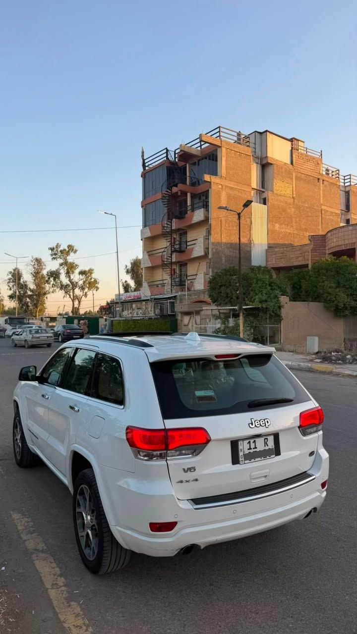 جيب اوفرلاند وكالة هارلم 2019
سلام عليكم جيب اوفرلاند وكالة هارلم ٢٠١٩ 
السياره فول مواصفات واحد على واحد 

رقم بغداد الجديد انكليزي بأسمي 
ا‎* المواصفات : . . 
ا‎* نقطة عمياء .
ا‎* دفع رباعي 4x4 . 
ا‎* فرش المقاعد من الجلد . 
ا‎* المقاعد الأمامية كهربائية .
ا‎* ذاكرة لحفظ وضعيات الجلوس . 
● المقاعد الأمامية مع تدفئة . 
● جكات صعود و نزول
● بانوراما
●شفتات ستيرن
● صف المقاعد الخلفية مع تدفئة . 
● ويل قياس 20 انج .
● مقود السائق كهربائي . 
● تدفئة ستيرن . 
● سقف بانوراما .
● شاشه 8.4 انج .
● نظام الملاحة (GPS) . 
● نظام خاص للطرق الوعرة . 
● مصابيح امامية زنون . 
● المصابيح الأمامية مع LED لايت . 
● كشافات الضباب زنون . 
● تشغيل عن بعد .
● صندوق كهربائي .
● حساسات أمامية . 
● حساسات خلفية .
● كاميرا خلفية .
● بخاخ ماء لتنظيف المصابيح الامامية .
● مرايا بخاصية التعتيم الذاتي . 
● مرايا جانبية قابلة للطي كهربائيا . 
● بلوتوث تلفون . 
● محدد سرعة . 
● نظام تشغيل واطفاء اوتماتيكي للمحرك للتوفير ● من صرف الوقود .
● نظام بريك اوتماتيكي 
● وبعد بيها هوايه مواصفات 
السياره بيها شخط من الجاملغ للباب الخلفي وصار بيها صبغ نص البابتين ونص الجاملغ يعني ٣ قطع السياره بدون حادث فقط شخط كير محرك ايرباكات شواصي كلشي بشرط وكفاله ماعدا هاذ الشخط 
السعر 218 ورقه وبيها شويه مجال 
العنوان ديالى بعقوبة 
***********
