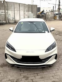 يتوفر خط جامعات بلديات تجار مشتل يو ان غدير زيونه  سياره بي واي دي 202...