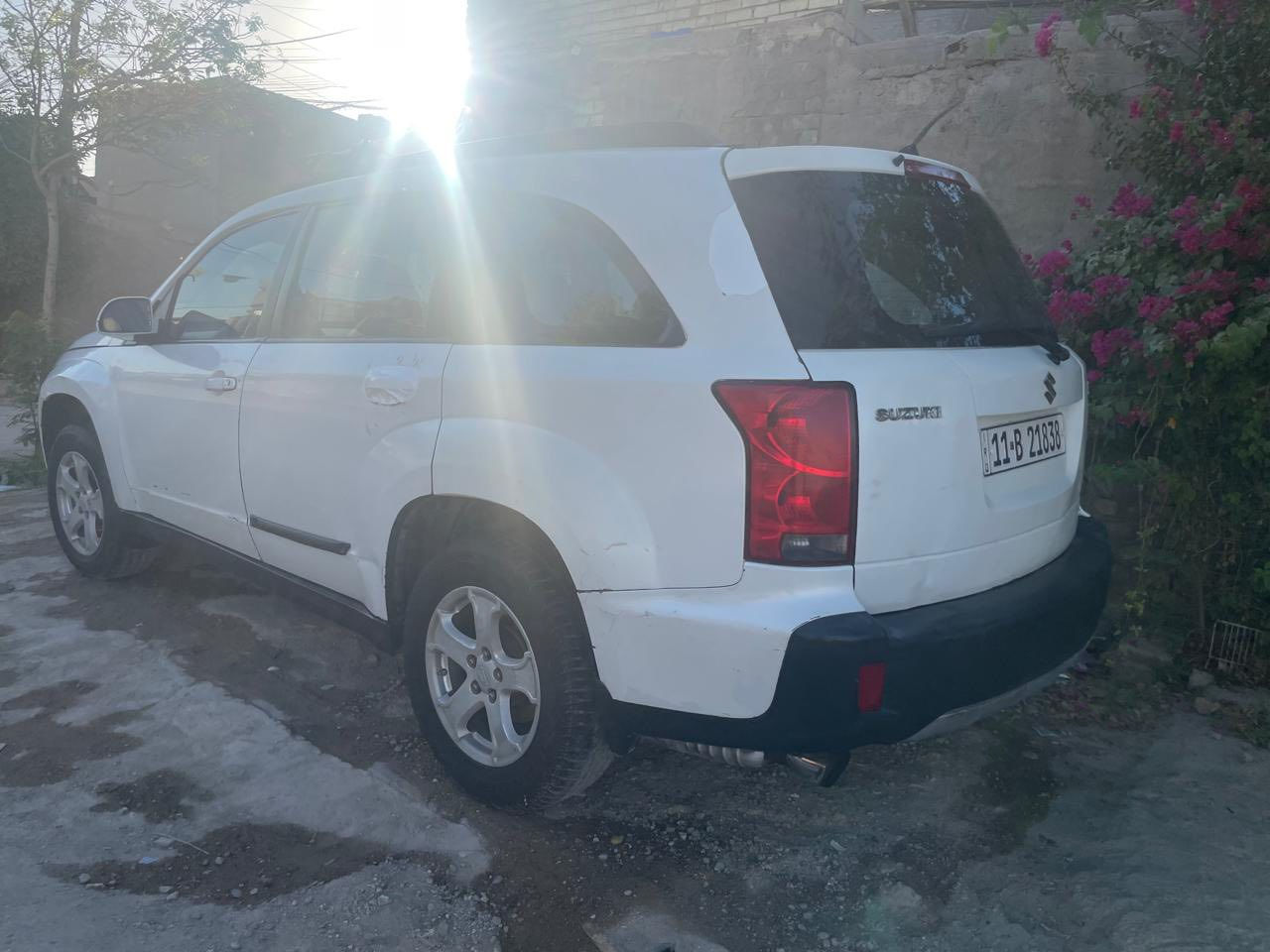 سازوكي xl7
موديل 2008
باسمي رقم انكليزي
محرك جديد شديته قيل ثلاث اشهر
نقصها فقط التبريد بعدني مكملة 
66 اوبيها مجال بسيط

***********
