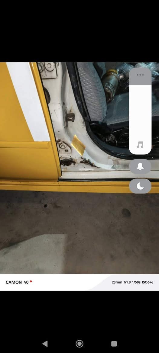 السلام عليكم امبالا 2009رقم بغداد للبيع بوليسي من اب وام تعمير جديد صبغ وتخم تايرات صدر خلفي وامامي ضربتهه بالدوسه مبين بالصور سنويه 28كير بي ضعف مكينه وضفيره جديد مكاني ديالى خانقين السعر53وبي مجال ***********
