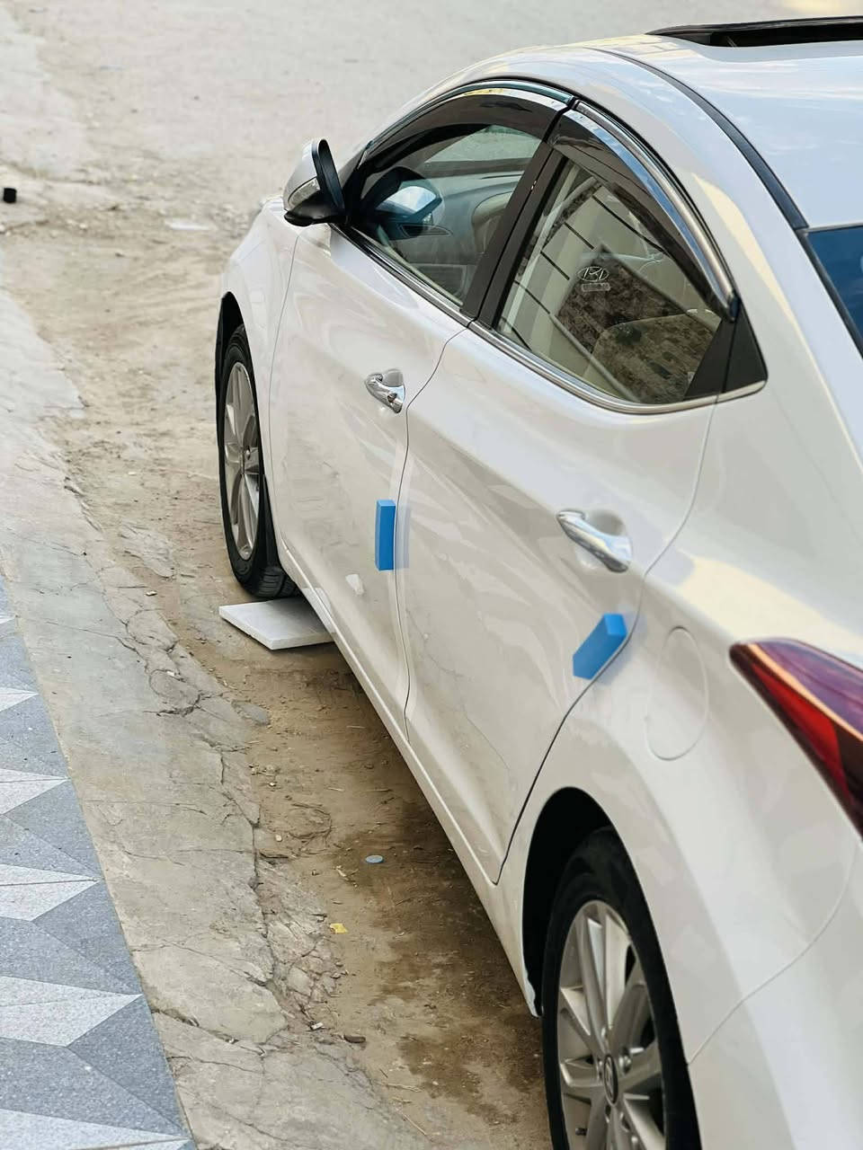 السلام عليك النترا خليجي للبيع 2016للبيع فول مواصفات ماعده البصمه رقم بغداد مشروع وطني السياره مكفوله من الضربه والتبديل والصبغ ماعده كارت مكينه 1800مكان السياره بابل ***********
