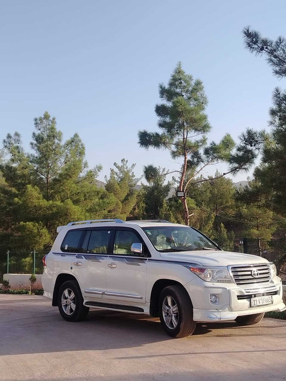 لاندكروز ٢٠١٤ السيارة مصبوغ الصفحة اليمنة بدون تكم بيع او مراوس بسيارة اقل مكان السيارة بغداد الغزالية 
*********** او *********** وات ساب بهن اثنينهم السعر ٣٤٥
