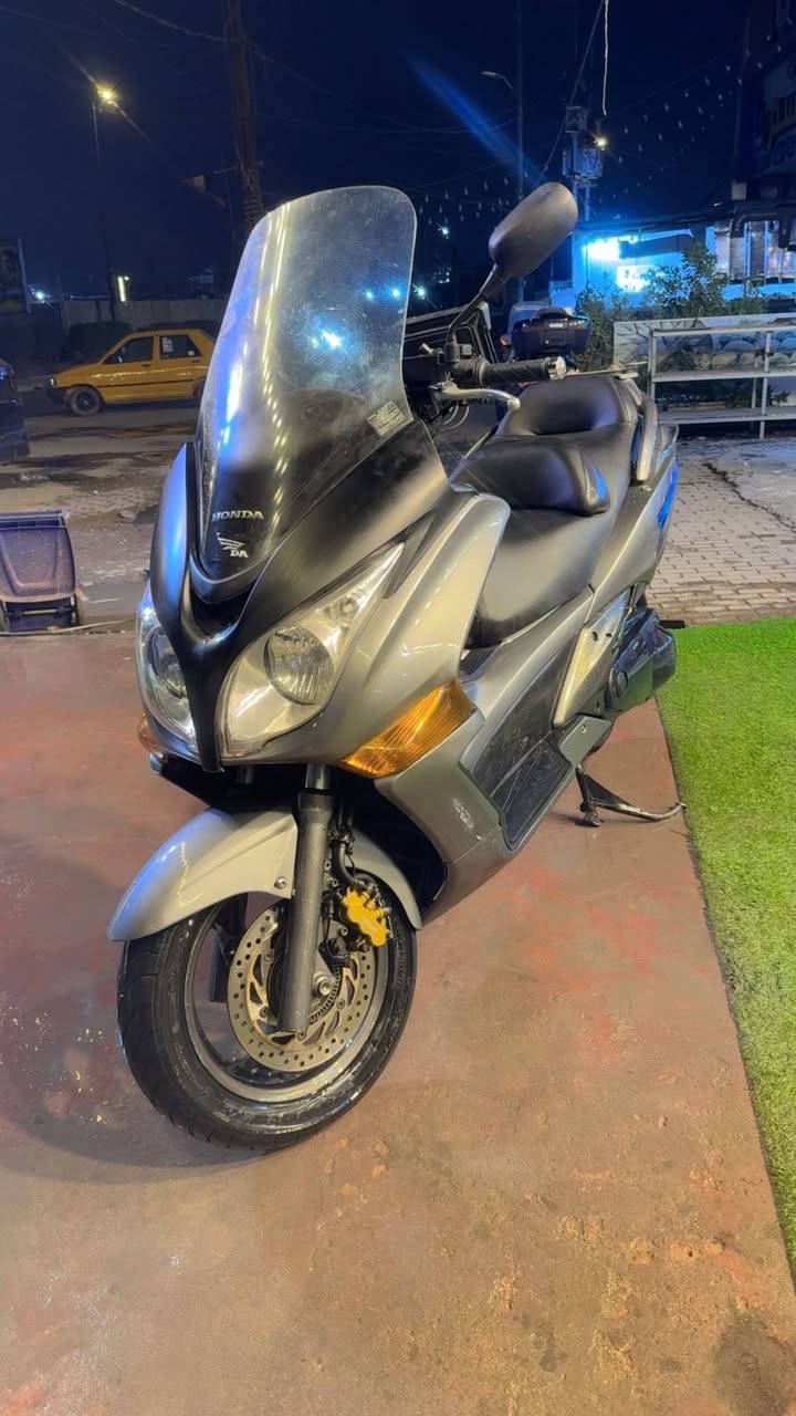 سلام عليكم ورحمة الله وبركاته شباب دراجه سلفر ونج جي تي 600cc  الدراجه مال حاويه  خير من الله اوفر مود الدراجه حلوه ماشالله مابيها اي نقص مابيها شغل وتطلع وين متريد مكينه مكفوله الهاتف:*********** خابرني وتدلل ماقصر وياك نشالله اسف عل اطاله ❤️
