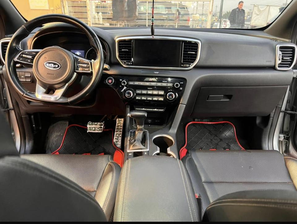 سبورتج 2022 رقم بغداد بأسمي انكليزي
فول مواصفات اعلى فئة
بنورما طكتين-بصمة تشغيل-بصمة ابواب-رادر امامي خلفي جانبي وهواي مواصفات كشن جلد تدفئة بالكشن
السعر 168
***********
السيارة بيها 3 قطع صبغ
