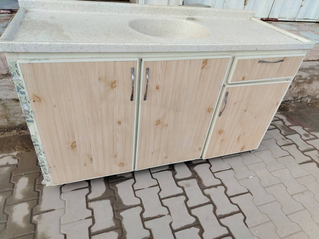 # مواد منزليه نضيفه وبأسعار مناسبه
#_ الضلوعيه الشارع الرئيسي قرب الجسر الكونكريتي
منطقة خزرج مقابل شركه الإبداع للهواتف
للاتصال *********** ب واتساب فقط

وبالتوفيق للجميع @
