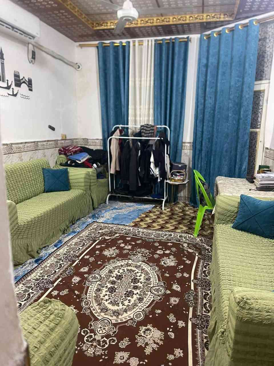 (((يعلن مكتب بركات الزهراء))) 

#بيت مساحه 100سعر💵32💵وبيه مجال 
  م #طابو_زراعي  سند ٢٥
نجف مقابل ملحق قريه لغدير  مباشر مباشر 🤑   

غرفه // مطبخ// صاله// استقبال// صحيات خارج وداخل 

كراج

بناء ممتاز// اساس وسقف صب 
طابوق 🧱 

كل البيت #سقوف_ثانويه

كل الخدمات موجوده 
مدارس 🏫 سوق #تبليط 

مقابل  قرية الغدير #مكتب_بركات _الزاهراء عامود 314بلضبط ***********عنوان نجف
