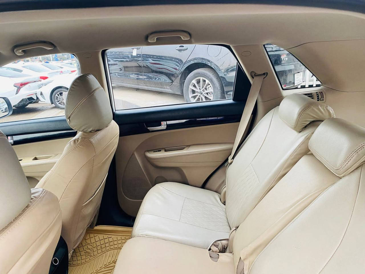 سورنتو موديل ٢٠١٣ خليجي فول عدى البنوراما تبريد ٣ قطع بيانو تحكم ستيرن اضاءة عند الاقتراب اضاءة بالدوسه مري شفط محرك ٦ مفتوح بصمة تشغيل كاميرا رقم بغداد مكاني نجف ناحية العباسية موبايل ***********
