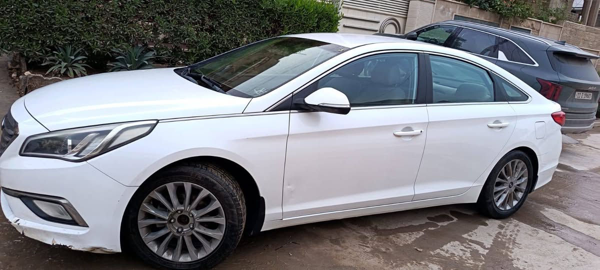 هيونداي سوناتا 2015 خليجي
ماشية 127 الف كيلو
محرك dohc 2400 مفتوح كير مكفول 

🟪 السعر  :: الطلب في التعليقات ويوصلك مباشرة ✍️ 📩

مكفولة من الصبغ والحادث بيها طعجتين صغيرة 
موضحها بالصور مابيها نقص كاملة رقمها الماني 
اتكفل بالتحويل والغرامات مواصفات 
السيارة تبريد قطعتين وشاشه صغيرة وحساس 
وكاميرا كشن السايق كهرباء 
والسيارة سويج مو بصمه

رقم صاحب السيارة 
***********
