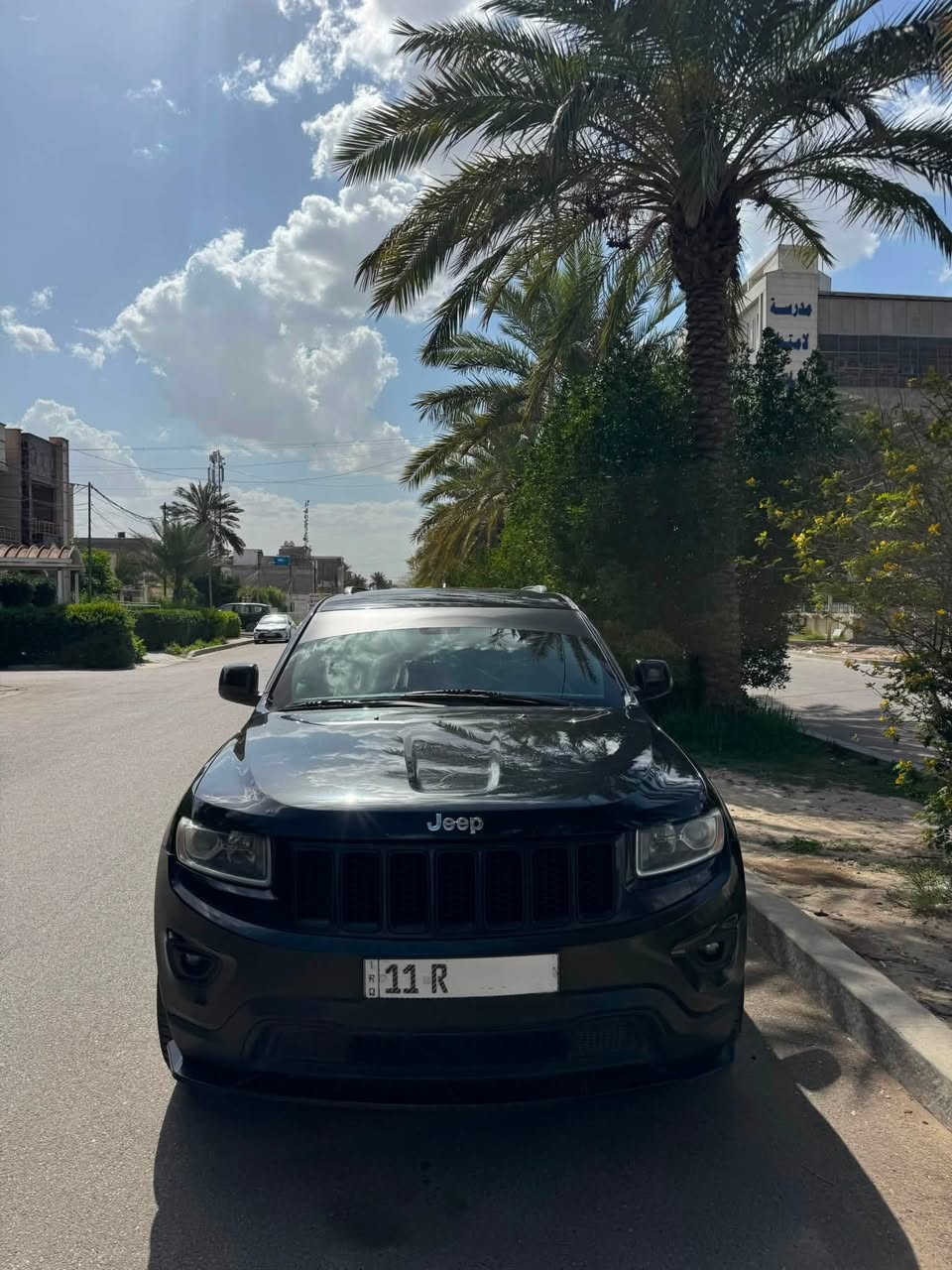 سلام عليكم جيب  شيروكي مواصافتت عاديه موديل 14 اكلين ماعده بارد كد شبر يم قبغ البانزين  سياره كلش حلوا فقط كازكيت تصليح درجه اولى ماشيه 136 ميل
السعر 175

***********
