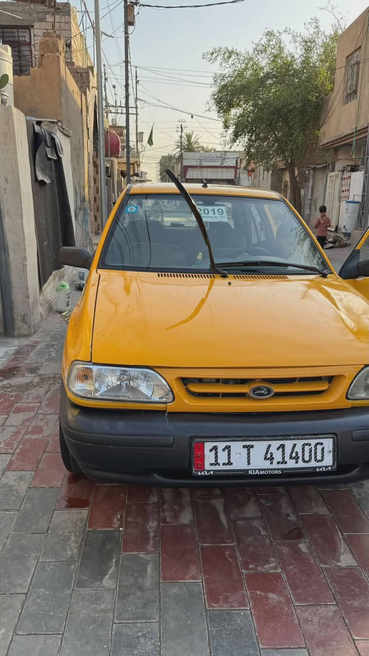 السلام عليكم سايبه موديل 19رقم إنكليزي  مشروع وطني بي سنويه جديده هزه جديده مكانه وكير وحداديه خير من الله السياره جاهزه فقط بيه ضربه شبر بل بنيد السعر 46وبيه مجال الهاتف ***********مكاني كربلاء
