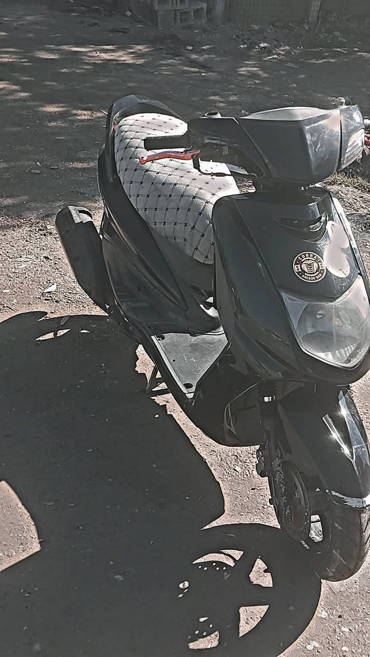 دراجه سكنوز للبيع دراجه حلوه ونظيفه كل شيء ما بيها اي عطل ما بيها تاخذها قبل ايدكعدراجه شعاره 550 مكاني 7 نيسان ***********
