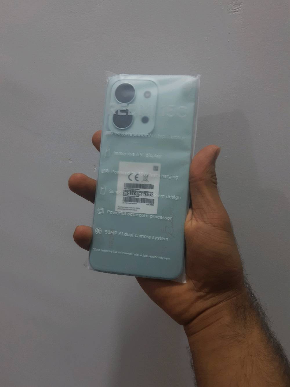 جهاز ريدمي15c
ذاكره256
عشوائيه8
شاشه120hz
بطاريه 6000
شاحنه33w
يدعم الذكاء الاصطناعي