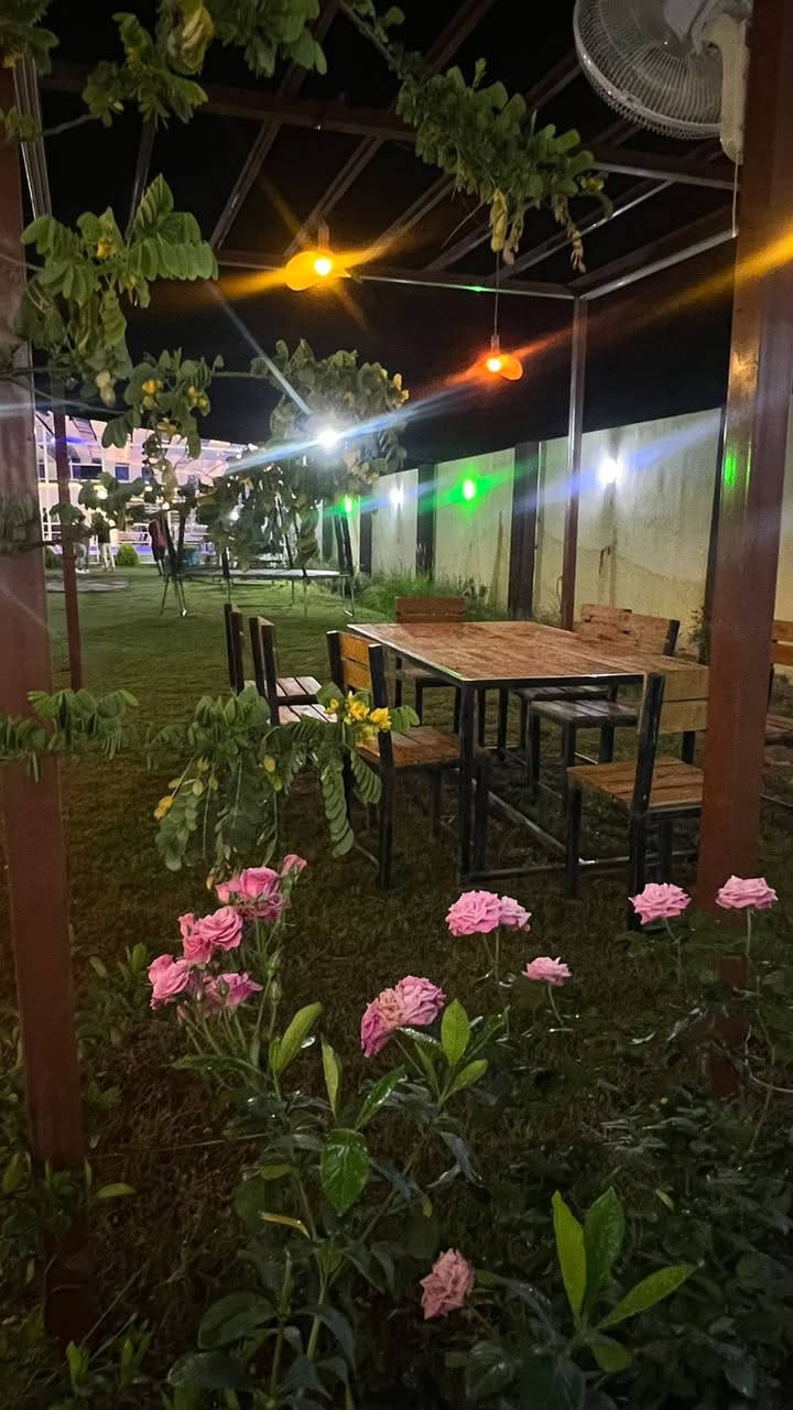 🌿✨ أجواء العيد غير بمزرعتنا ✨🌿
يتوفر حجز للعيد بأحلى الأجواء 🤍
لمة حلوة، جلسات مرتبة، شواء وراحة بال بعيد عن الزحمة 🌙🔥

احجز يومك واستمتع بأحلى الأوقات ويه الأهل والأصدقاء

العنوان: 🚗
صلاح الدين ( الدجيل )
شارع ٦٠ اول مدخل شمالي
قبل البلد بنص ساعه
تبعد عن بغداد ٤٠ دقيقه📍

 للحجز والاستفسار: [***********
