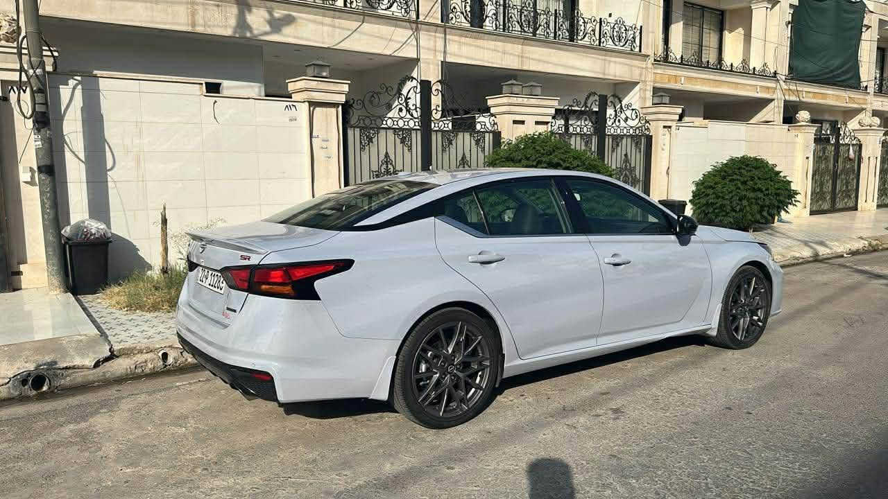 للبيع التيماSR  بلاتينيوم موديل ٢٠٢٤
سيارة فول الفول لون سموك رادار امامي وخلفي حساسات قيادة ذاتية سايد بريك بصمة اوتو هولد مقاعد وستيرن تدفئة محرك عشرين توربوكاميرا ٣٦٠ رادار خطوط شارع شاشة كبيرة الحادث جاملغ خلف سايق بدون دواخل سيارة نضيفة كلش ماشية ٣٨ الف ميل السعر ١٩٥ ومجال بسيط لتواصل مراسلة عبر ماسنجر


**إذا كنت صاحب هذا الإعلان وتريد حذفه لأي سبب، رجاءا أرسل رسالة إلى الدعم الفني**