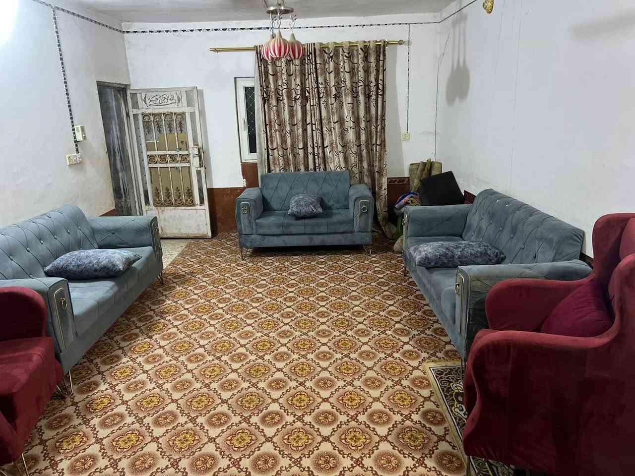 تخم ونص مستعمل للبيع نضافه فول
السعر خاص او واتس ***********
