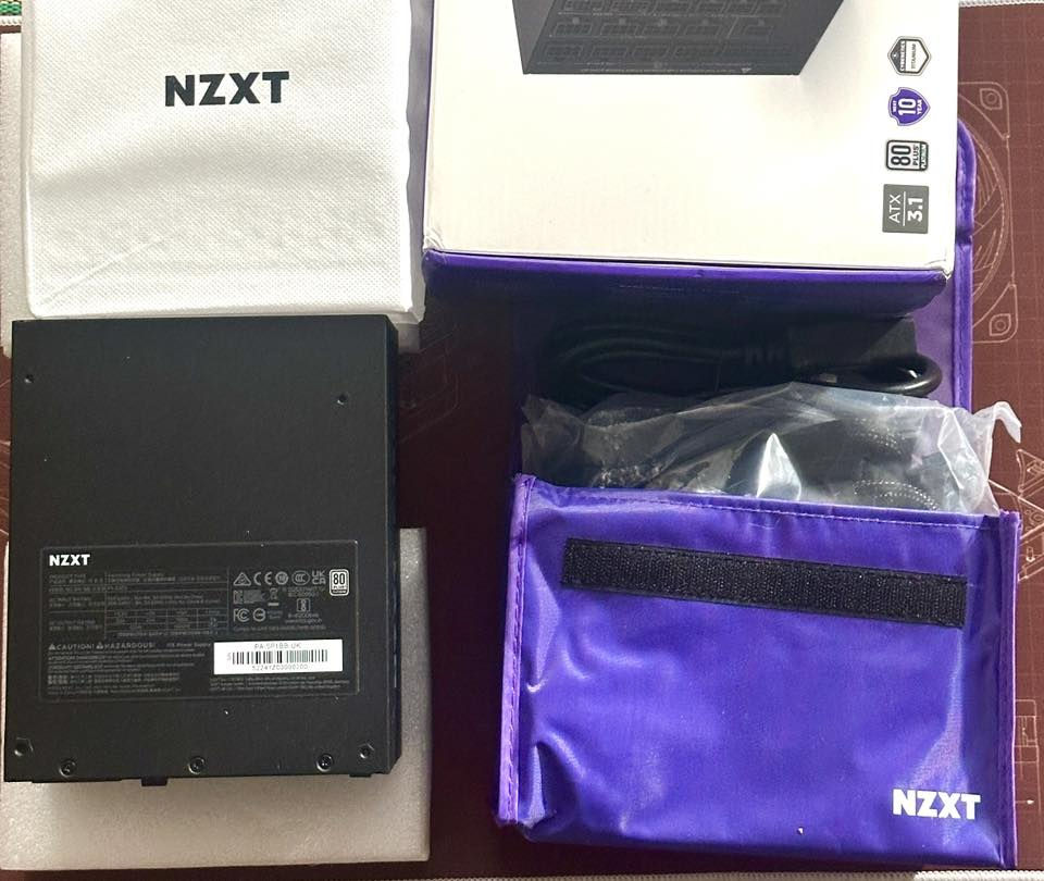 للبيع …
NZXT C1500 Platinum ATX 3.1 | Fully Modular Low-Noise PC Gaming Power Supply | 1500 Watts | 80 Plus Platinum| Dual 12V-2x6 Connectors | Zero Fan 
Mode | 100%...

الحالة : جديد ( غير مستخدم ) 🆕
السعر : 220 الف 💴 ( مع التوصيل )
واتساب : *********** ☎️

