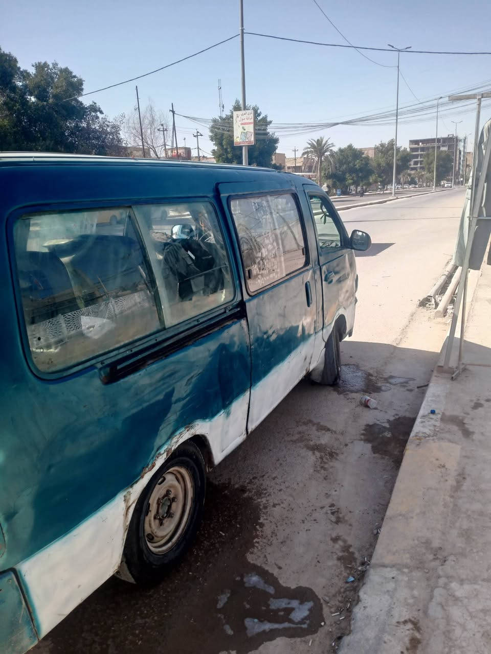 السلام عليكم سيارهالسلام عليكم سياره بريجو للبيع موديل 96مطلوبه مرور 500 هيئه مصفره مكينه وكير واكسن جديده تخم تاير جديد خط نيسان راعي الحصوه اني متكفل بلمداور سنويه26 شاصي  شايل نفسه صفحه عبري تعبان سياره كامله سعر 30وبيه مجال قليل وطلب على مشتري مرور  رقم الموبايل *********** مكان نجف مراوس فتون لو جنبي
