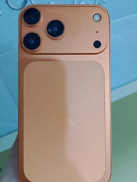 آيفون XR • ٦٤ • حي شهداء