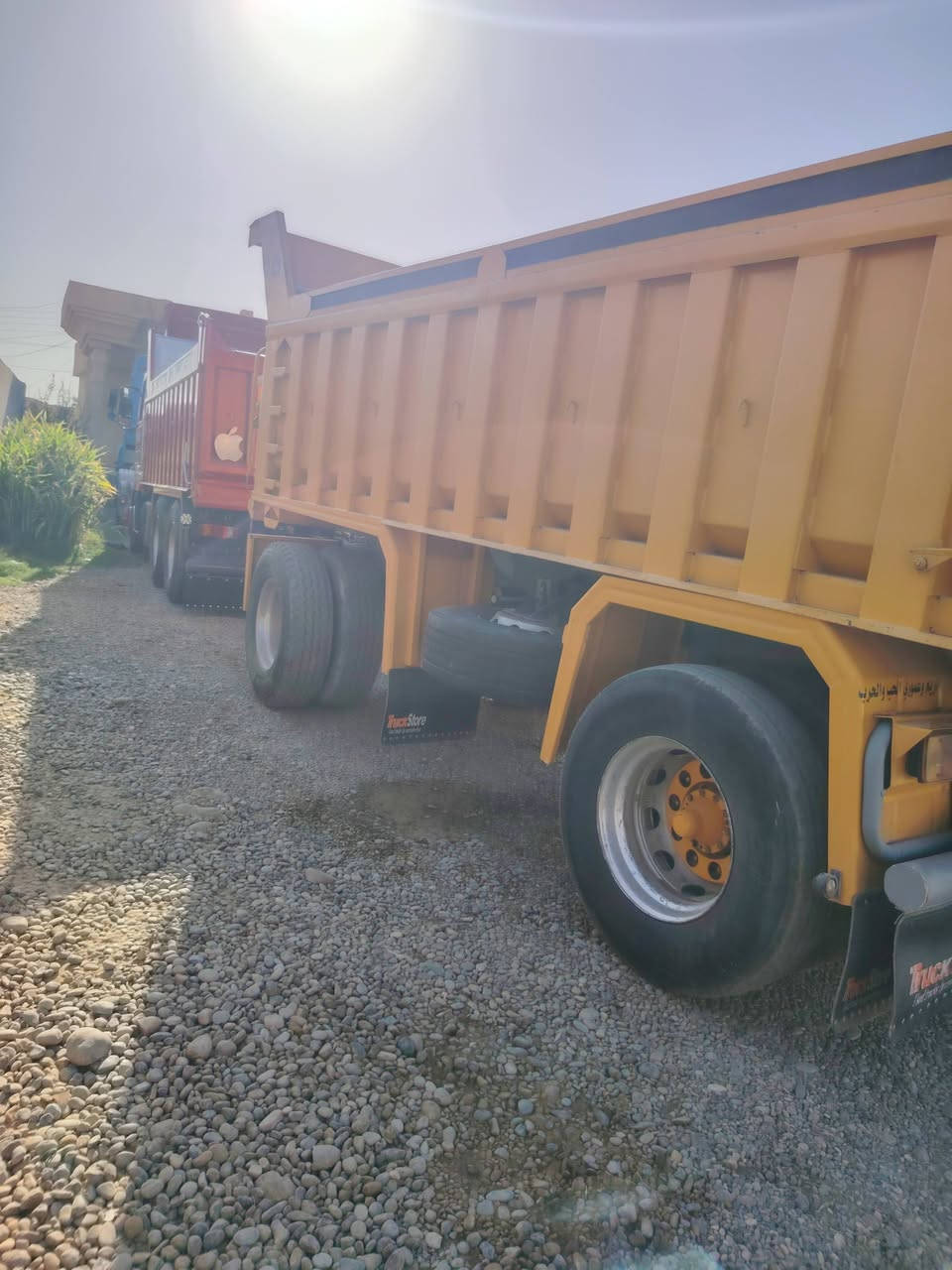 اسلام عليكم للبيع مقطوره فصال جديد تخم تايرات جديد شرط بريك بونزات جديد شرط صينيه شرط السعر  اتصل وتدلل *********** صلا الدين الشرقاط
( يرهم مراوس ب قلابه مجموعه نضيفه وفرق نقدي)
