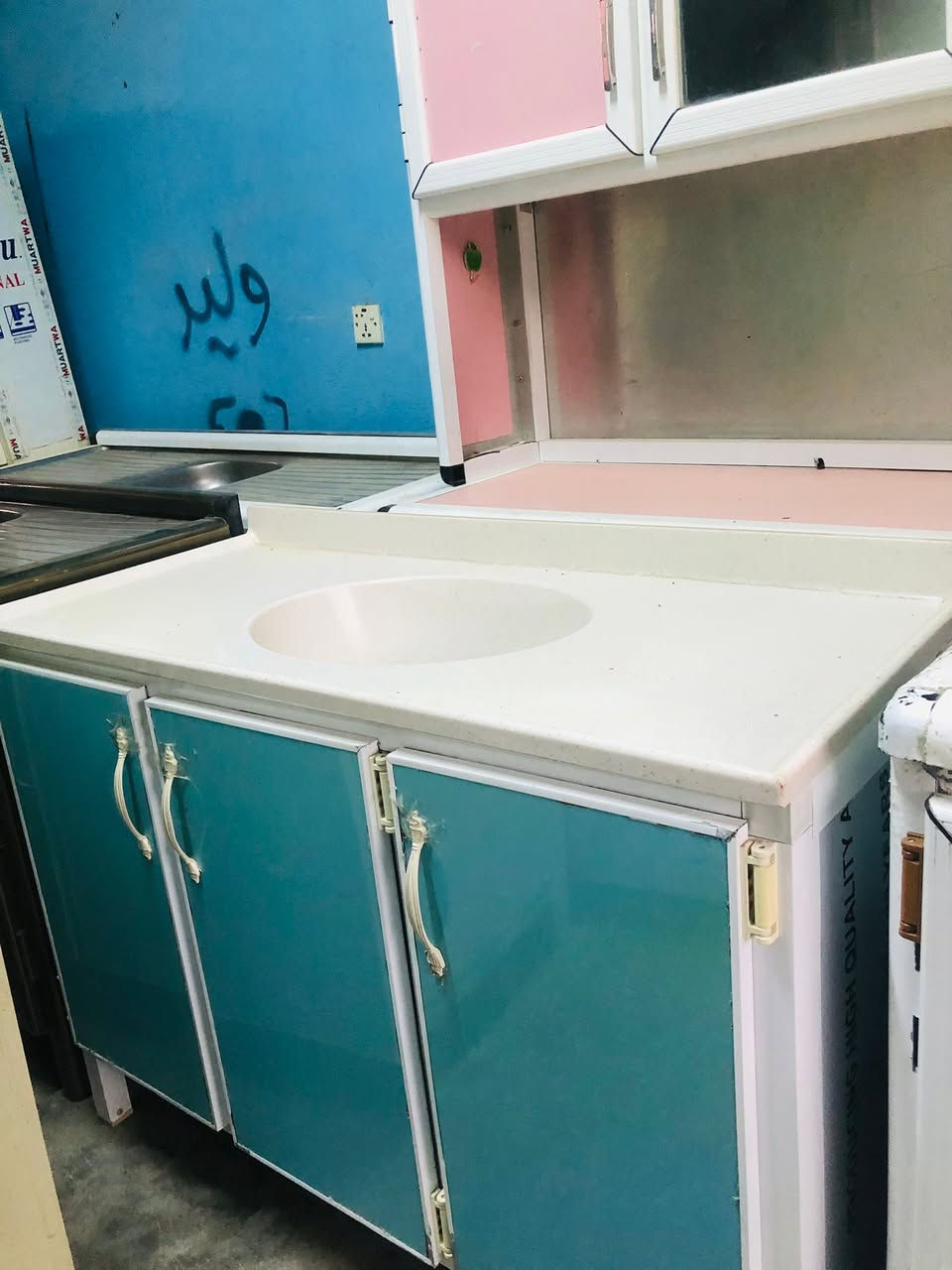 مزادانور الجبوري 
لبيع وشراء جميع انواع الكاونترات 
عنوان جلولاء /شارع العام مقابل صيدلية الدكتور ستار الحربي 🌹🌹
ملاحظة/التوصيل مع الشد مجاني
استفسار /خاص
واتساب /***********
