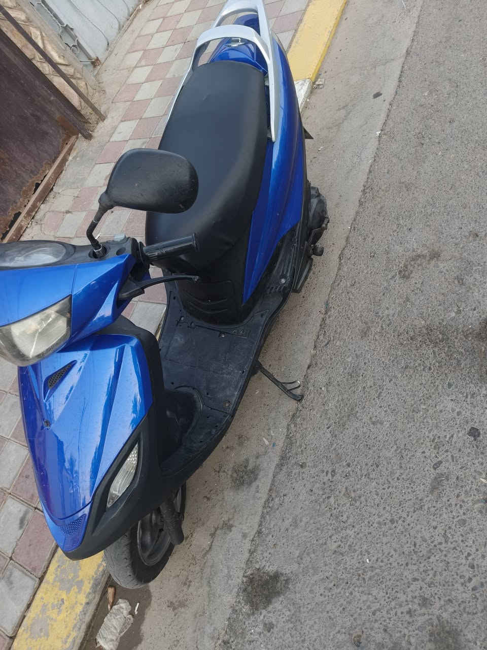 للبيع  ***********
