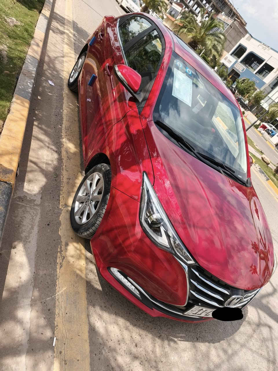 السلام عليكم ورحمة الله شانجان السفن موديل 2025 ماشية١٣ الف رقم بغداد الانكليزي الجديد  هزة جديدة سنوية جديدة  سيارة وظع لشركة كتلوكات الشركة بيها سبيرها شركة سويجاتها  النايلون بعدة بالكمبار  محرك ١٥٠٠ تنفس طبيعي  فول مواصفات فتحة سقف  تحكمات جهتين مري كهرباء لسيارة وظع شركة برغي ممفتوح بيها  السعر ١٠٢ وبيها مجال تحويل ثاني يوم  العنوان اليرموك الاربع شوارع شارع محطة اليرموك المحسن وتحياتي للجميع ***********
