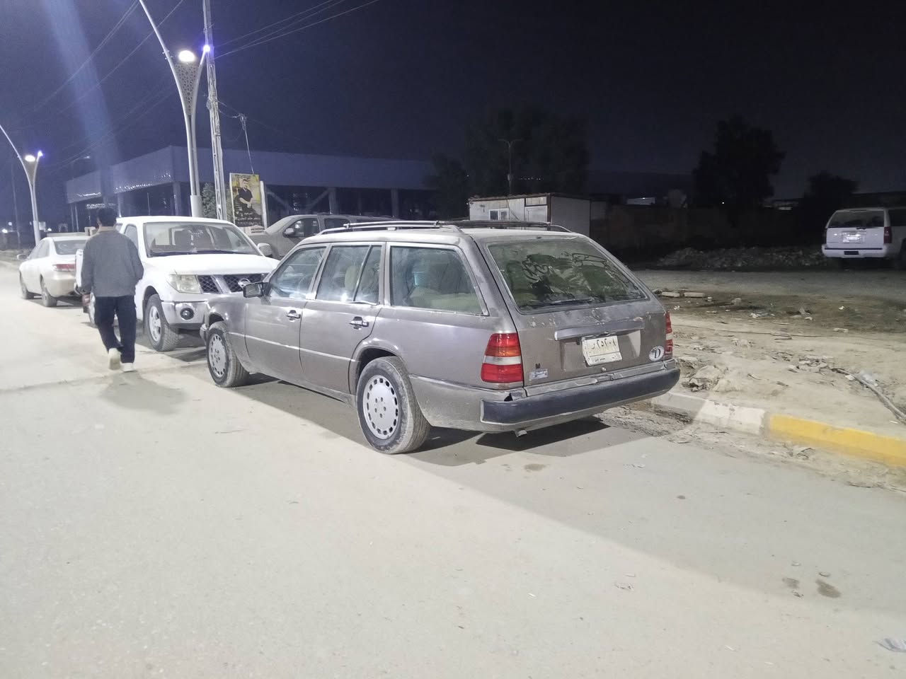 مارسدس للبيع
تواصل ***********
