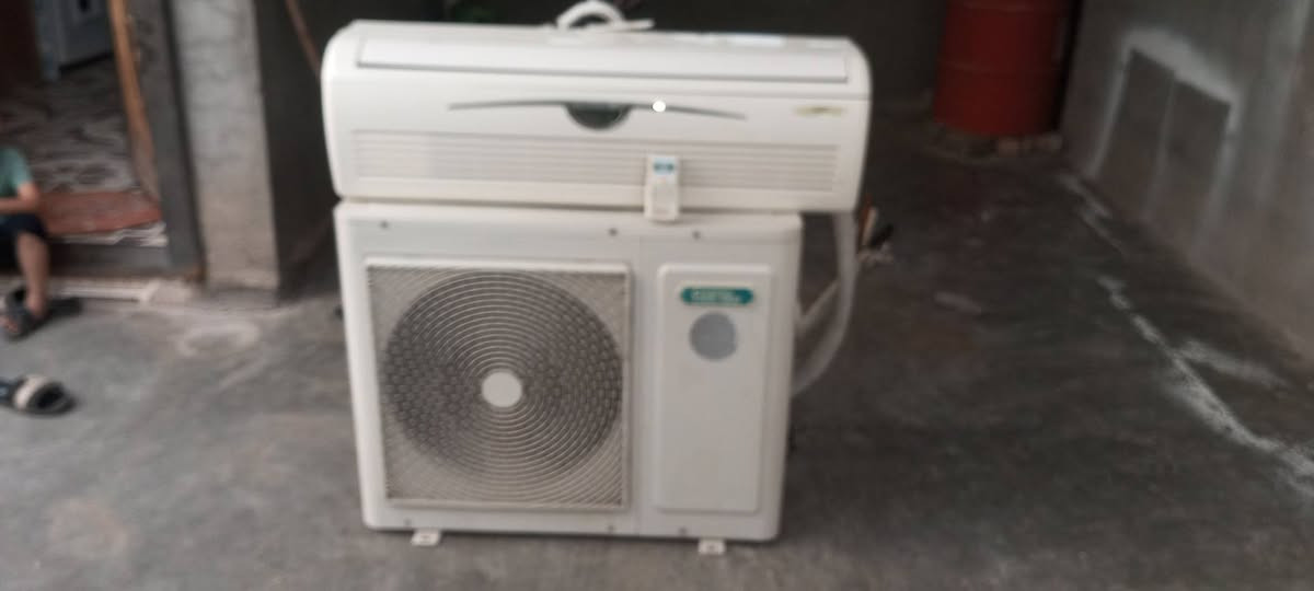 سپلیتک دووتەن جەڕاڵ ئەبووشوارب زۆر پاک بۆفرۆشتن ناونیشان کەلار ڕزگاری ژم ***********
