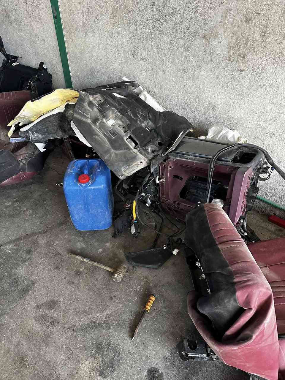 أغراض تفصيخ باور كاز ٢٠٢٣ 
المحرك والكير سليمات شرط الفحص
الكهربائيات والعقول والظفيرة سليمة ١٠٠٪؜
الكشنات
الشاشة
الدشبول
الحدادية كاملة
٣ ويلات
كزوز كامل
باور ستيرن مع الدبة
بطاين بيبان
الفورويل
الدوسات

وكلشي تحتاجه

ابيعهن شلعة وحدة
المكان البصرة حمدان
تواصل ***********
