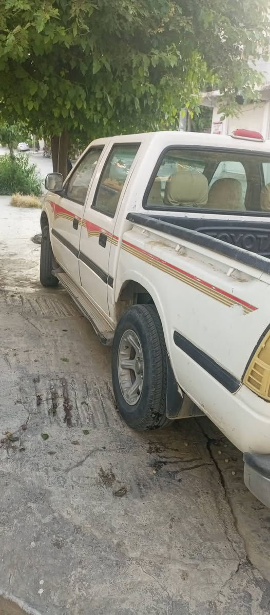 سۆپەر دێر بێ بۆیاغ بێ دەعم کابرێتە هەموو گیانی بەشەرتە .سەیارەکه توندو تۆڵە نرخی 25 مامەڵەیەکی برایانە سەیارەکە مەنەفێسی اسلی و وعامەلاتی مروری لەگەڵە ئی هەولێر واتا کتابی مروری لەگەڵە .بێ کێشەیە .ژ.م *********** شقلاوة, أربيل

