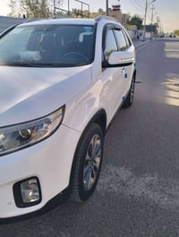 سورنتوا • ٢٠١٣ • ٤ سلندر