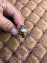 جزع يماني • مخروم • حجر