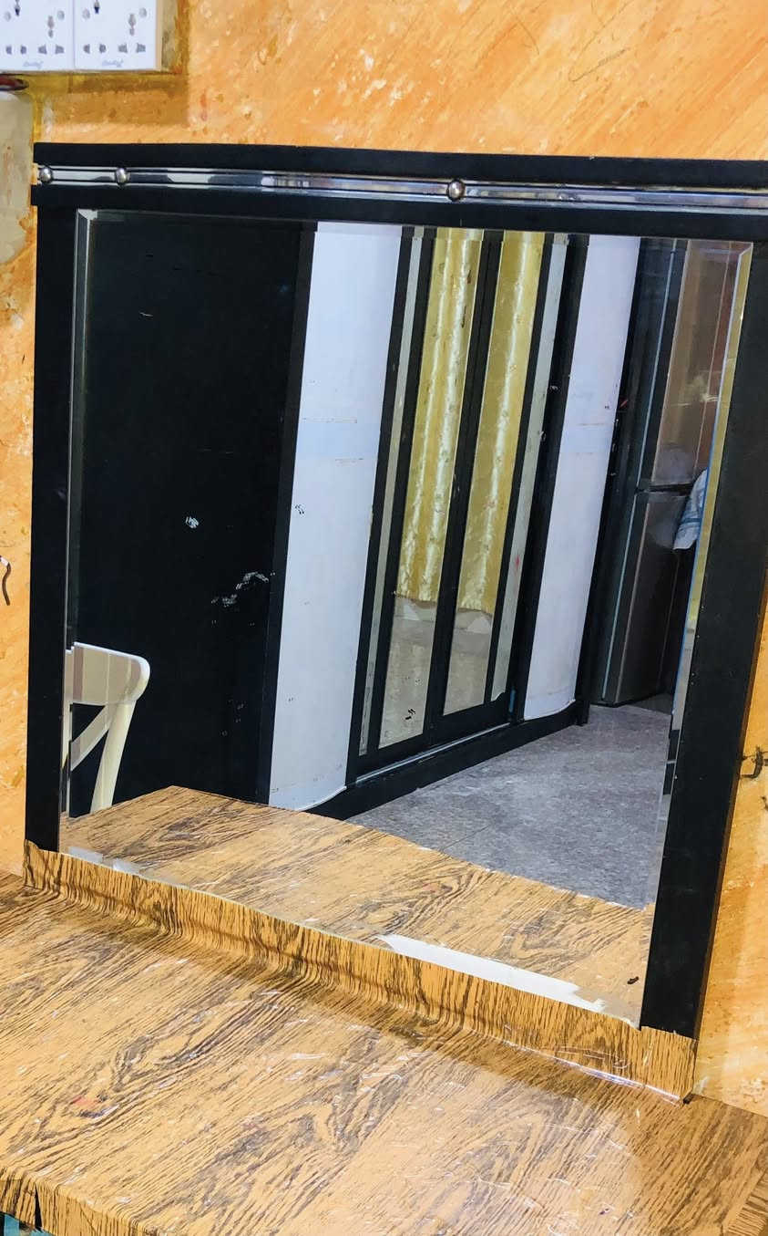 السلام عليكم
غرفه للبيع نظيفه وقويه ب450 الف وبيها مجال


**إذا كنت صاحب هذا الإعلان وتريد حذفه لأي سبب، رجاءا أرسل رسالة إلى الدعم الفني**