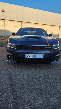 للبيع جارجر 2019  SXT 💙 وارد امريكي  محرك 6سلندر 3600  بيها جاملغ امام...