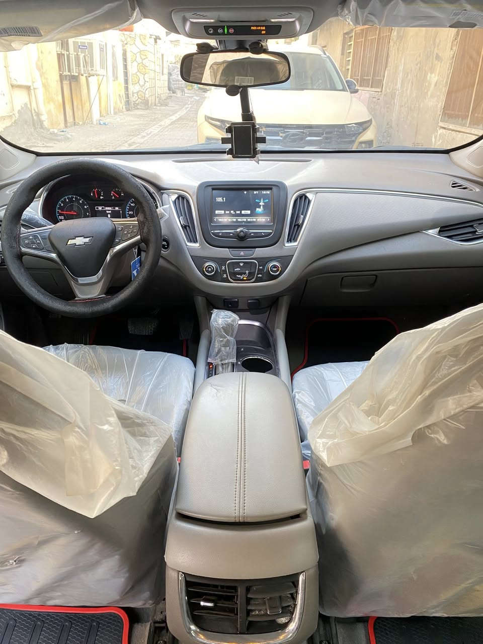 ماليبو موديل 2018 Lt رقم بغداد مشروع وطني بأسمي
ماشية ١٠٧ ميل 

فول عدا الفتحه 

نضام بصمه تشغيل

جنطه بصمه 

الابواب بصمه 

تشغيل عن بعد 

نضام كار بلي 

تبريدقطعتين 

حادثها جامرلغ بارد وتبديل البنيد بدون شواصي 

صورة الحادث مرفقه 

السعر ١٠٨ وبيها مجال 

مكان السياره بغداد المحموديه 

***********
