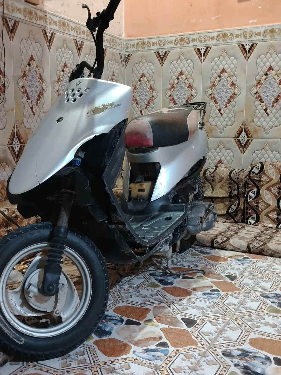 البيع ٩زروف العنوان الزبير سعر ١٦٠. و بيه مجال


**إذا كنت صاحب هذا الإعلان وتريد حذفه لأي سبب، رجاءا أرسل رسالة إلى الدعم الفني**