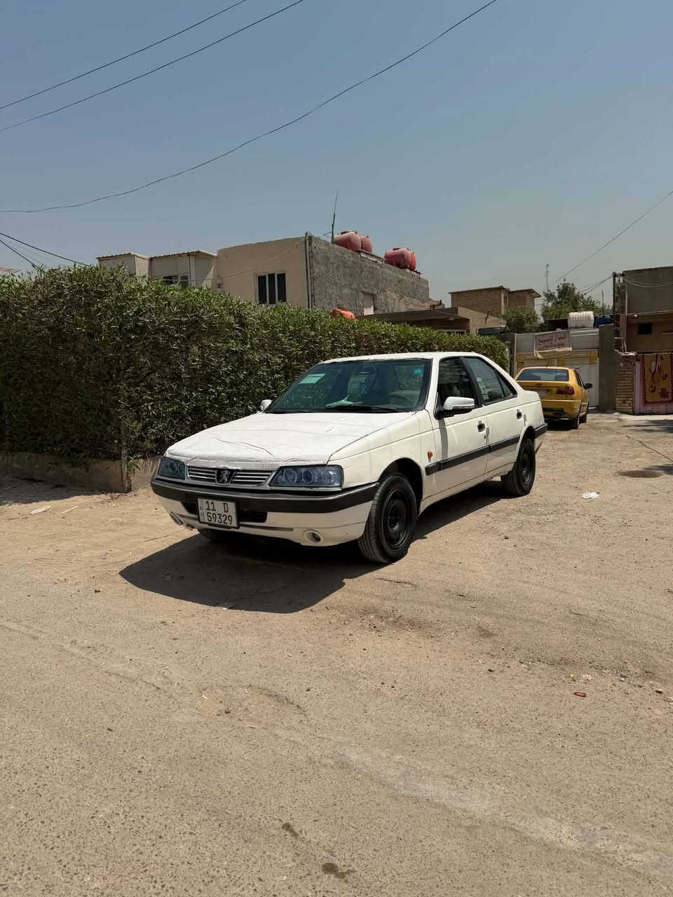 سلام عليكم بيجو 405 موديل 2009 سياره جاهزه كير ومكينه وحداديه كفاله عامه تخم تاير جدد كهربائيات كله شغاله تبريد ثلج مكلفوله من لضربه ولصبغ  سعر 30وبيه مجال عنوان بغداد رقم ***********
