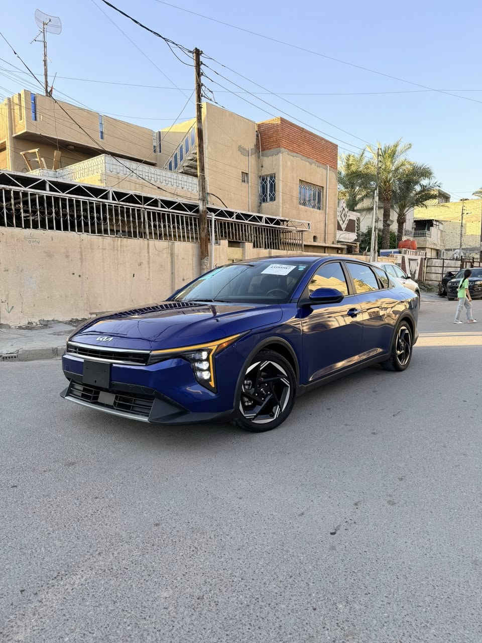 السلام عليكم كيا K4 وارد امريكي
مواصفات EX 

رادارات امامي خلفي جانبي نقط عمياء تشغيل عن بعد قياده ذاتيه توقف ذاتي هند بريك بصمه تحديد مسار مثبت سرعه رادار تفاعلي شحن لاسلكي اوتو هولد 

السياره بحالة الوكالة تصليح مقدمة البنيد فقط ليبل واحد بدون ايرباك بدون دواخل السيارة جديدة واحلى من الصور 

ماشية 15 الف 

مكاني بغداد 

للتواصل *********** 

ملاحظة السيارة دخول جديد بدون رقم
