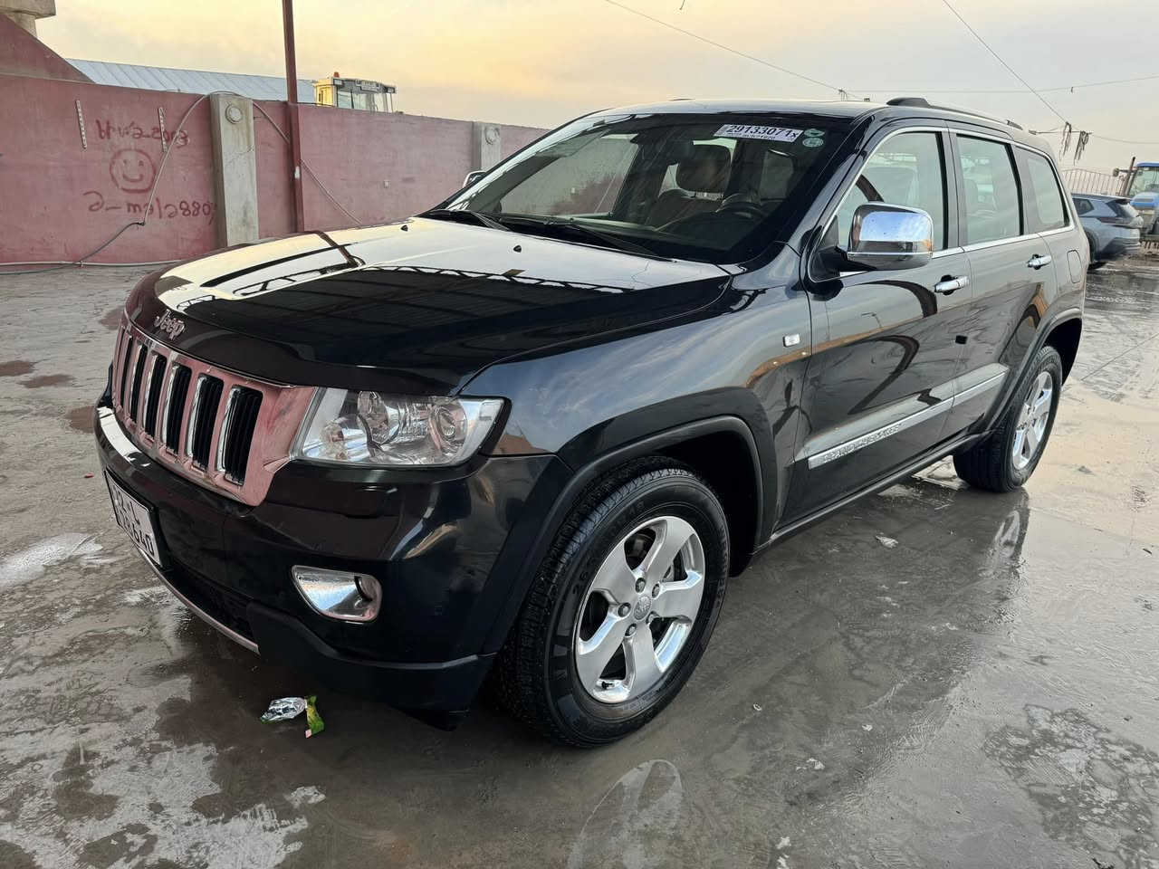 ‏جيب شيروكي موديل 2012  محرك 6 خليجي فول مواصفات ‫ ‫1‏÷1‬ فول الفول كل المواصفات موجودة بيها صبغ شبر بلجاملق ‏الأمامي فقط بدون دواخل سيارة باسمي ￼ كير محرك صدركلو شرط السعر 190 وبيه مجال***********+     ***********
